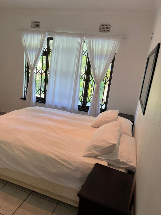 Mtunzi Park, 39 Peaceful Shores Villa Scottburgh Luaran gambar